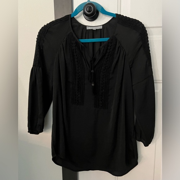 Daniel Rainn Tops - Daniel rainn black boho top women’s M